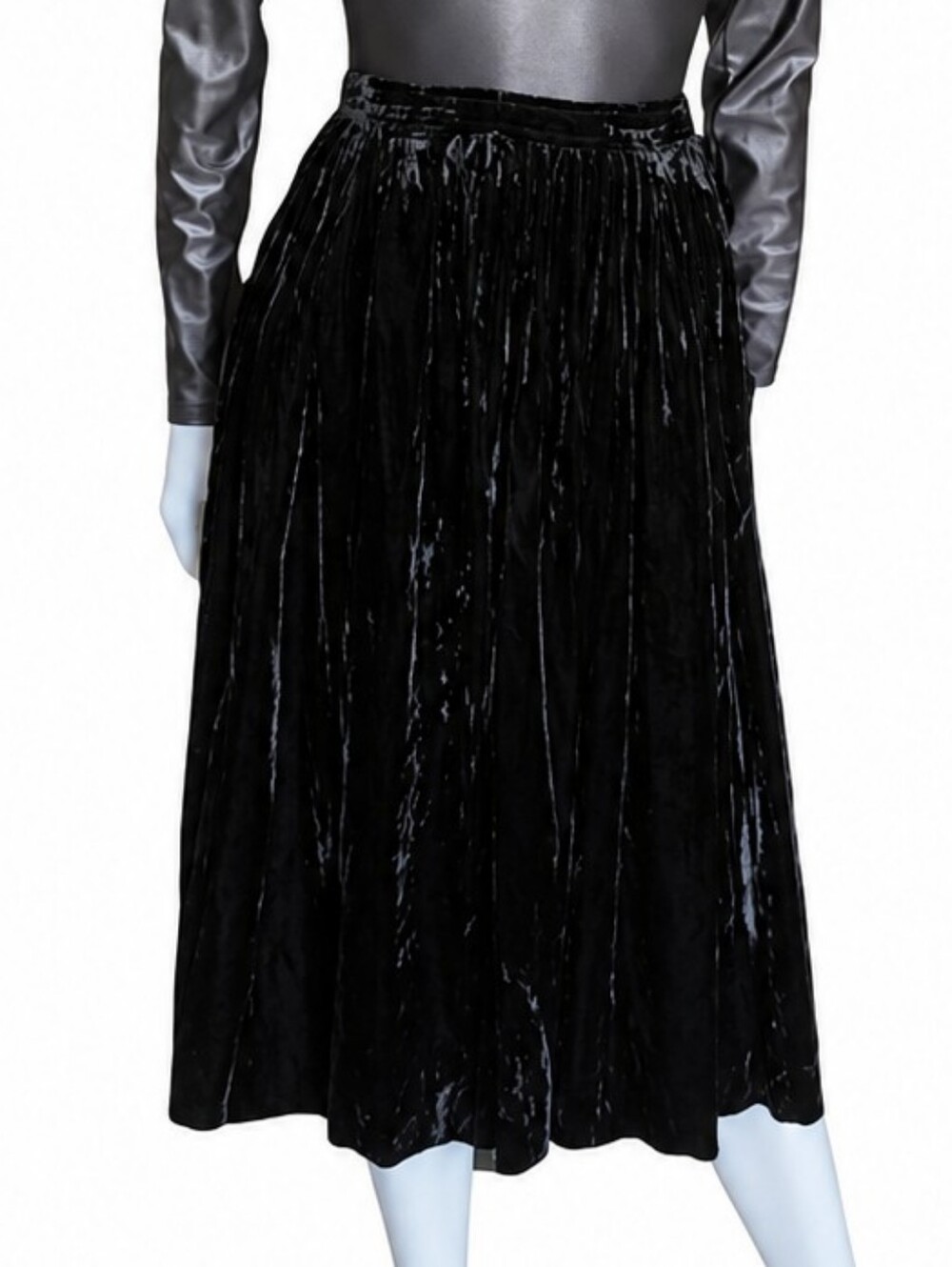 SAINT LAURENT RIVE GAUCHE | Vintage 1970's Black Velvet Midi Length Skirt ~FR 36